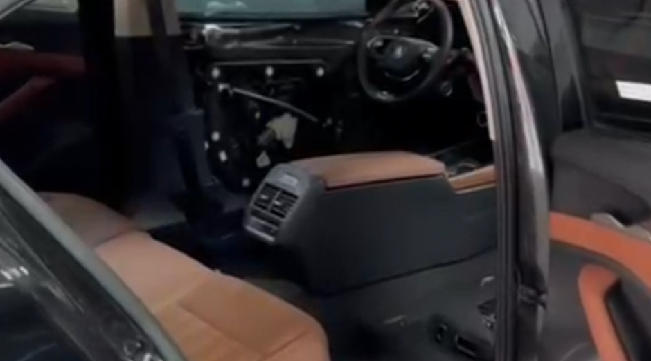 Teknik Oto Airbag